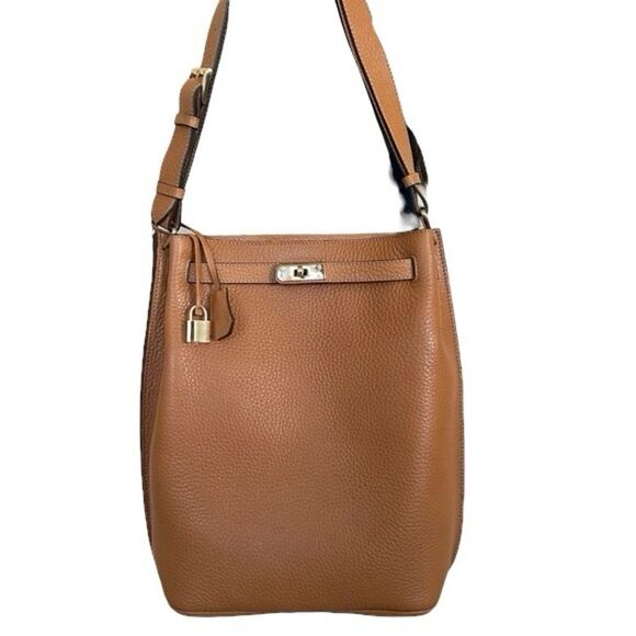 Vicenza Italian Grained Leather Shoulder bag in Camel brown - Picture 1 of 9